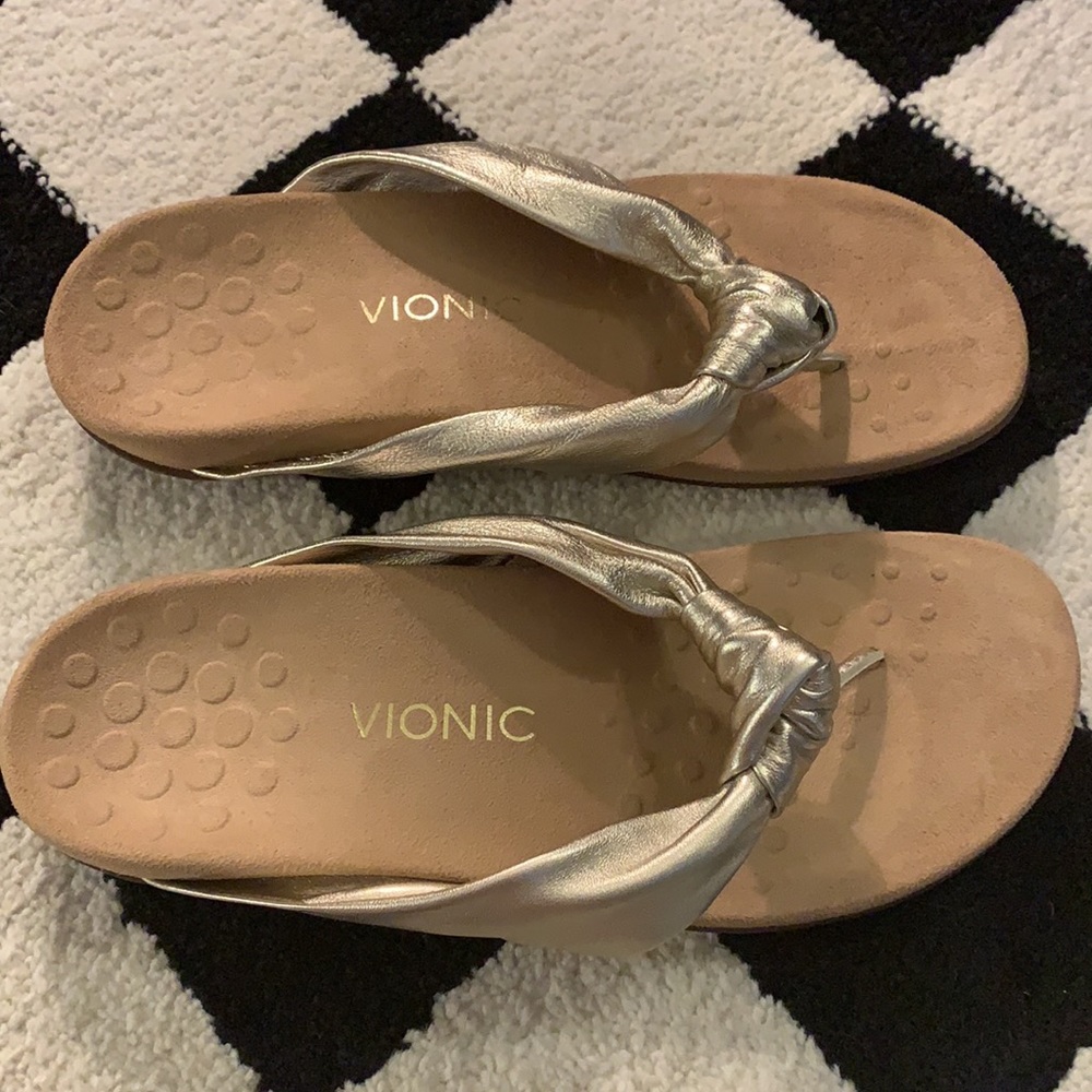 Vionic Women’s Rest Pippa Toepost Sandals